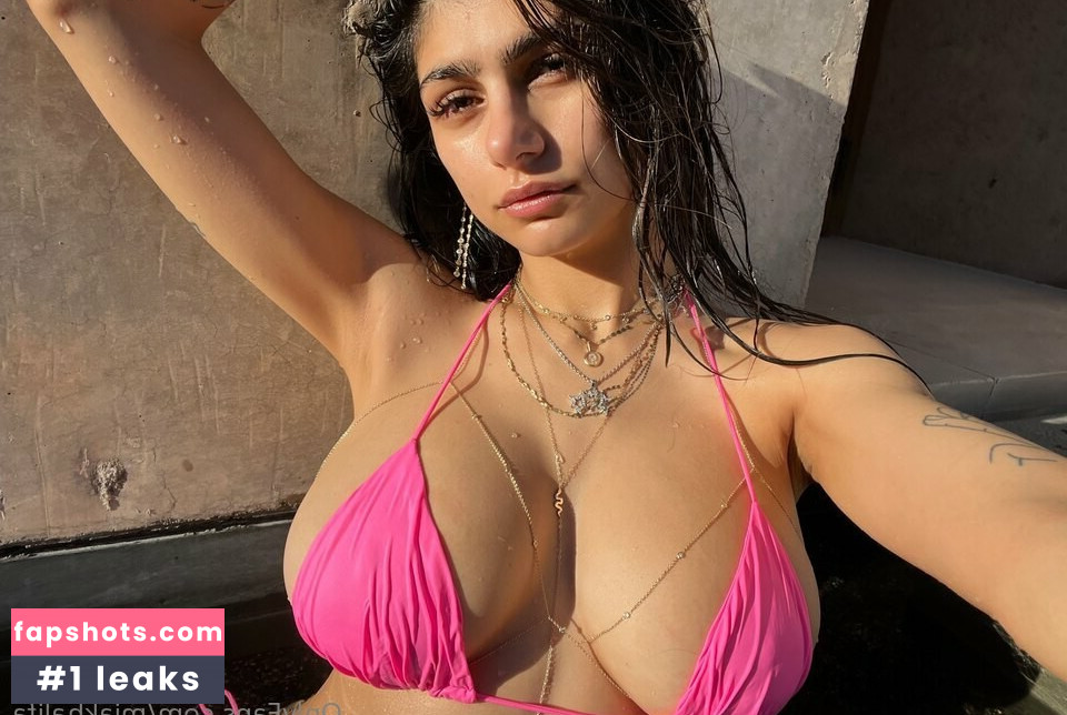Mia Khalifa gallery photo #1879