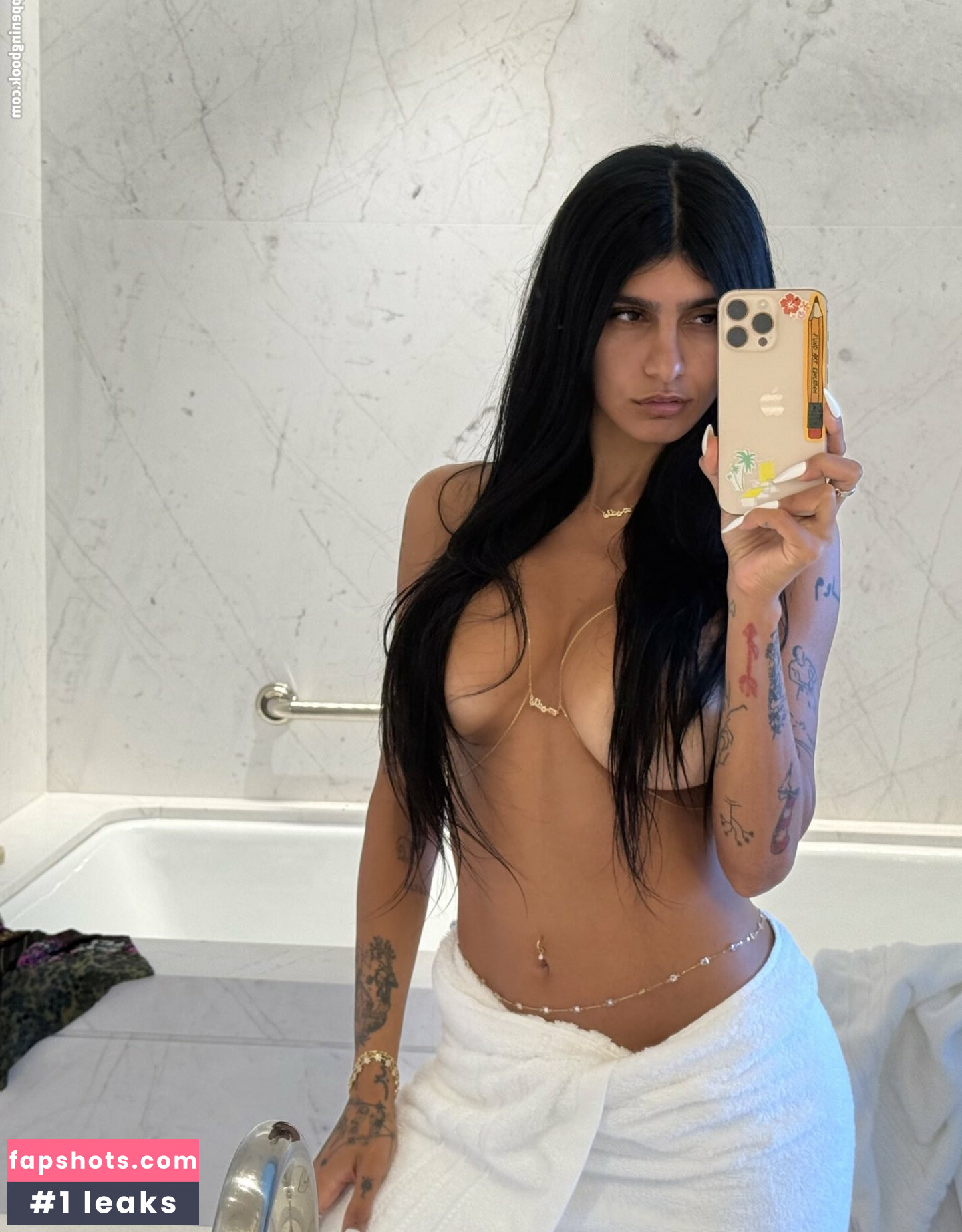 Mia Khalifa gallery photo #194