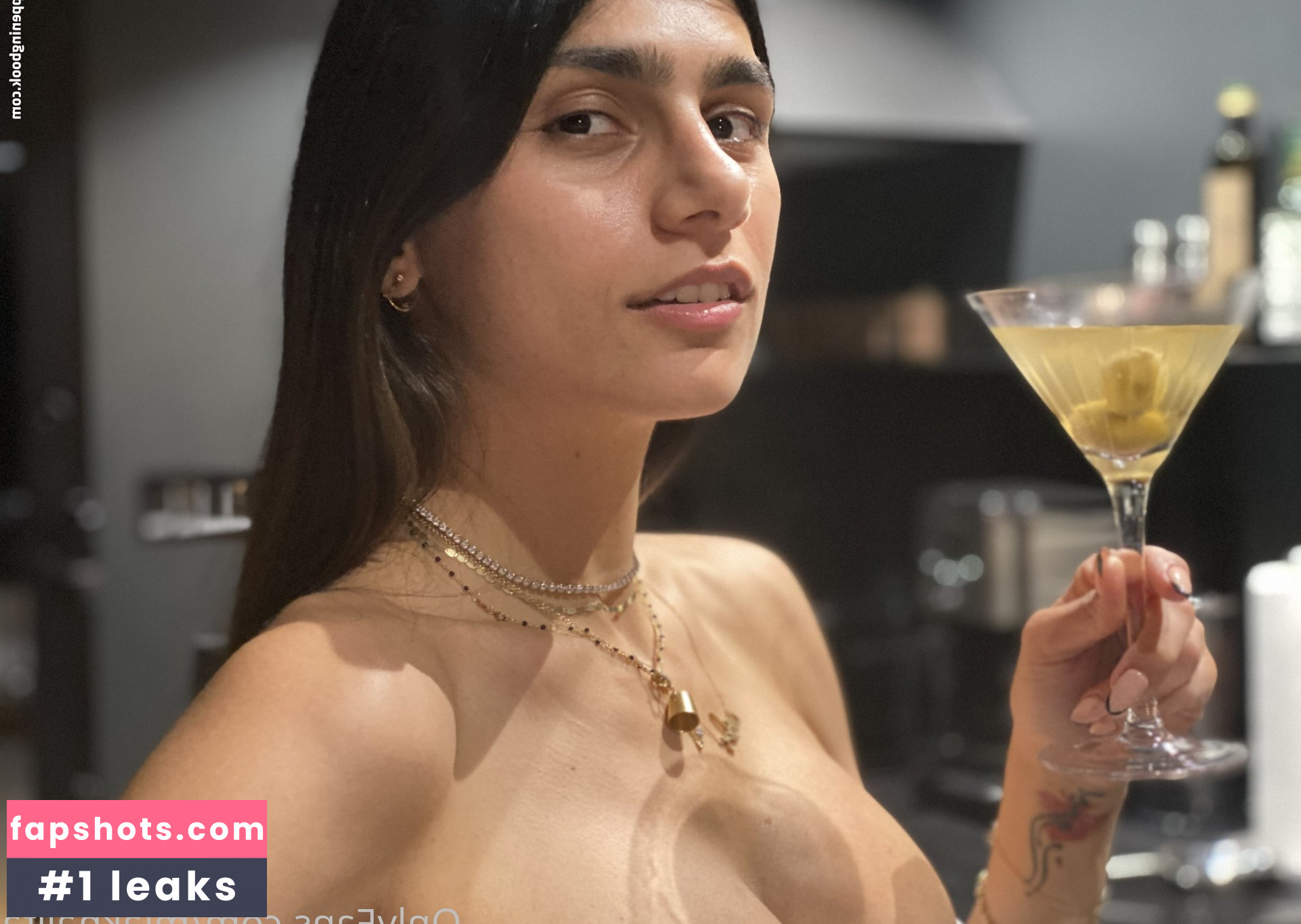 Mia Khalifa gallery photo #2000