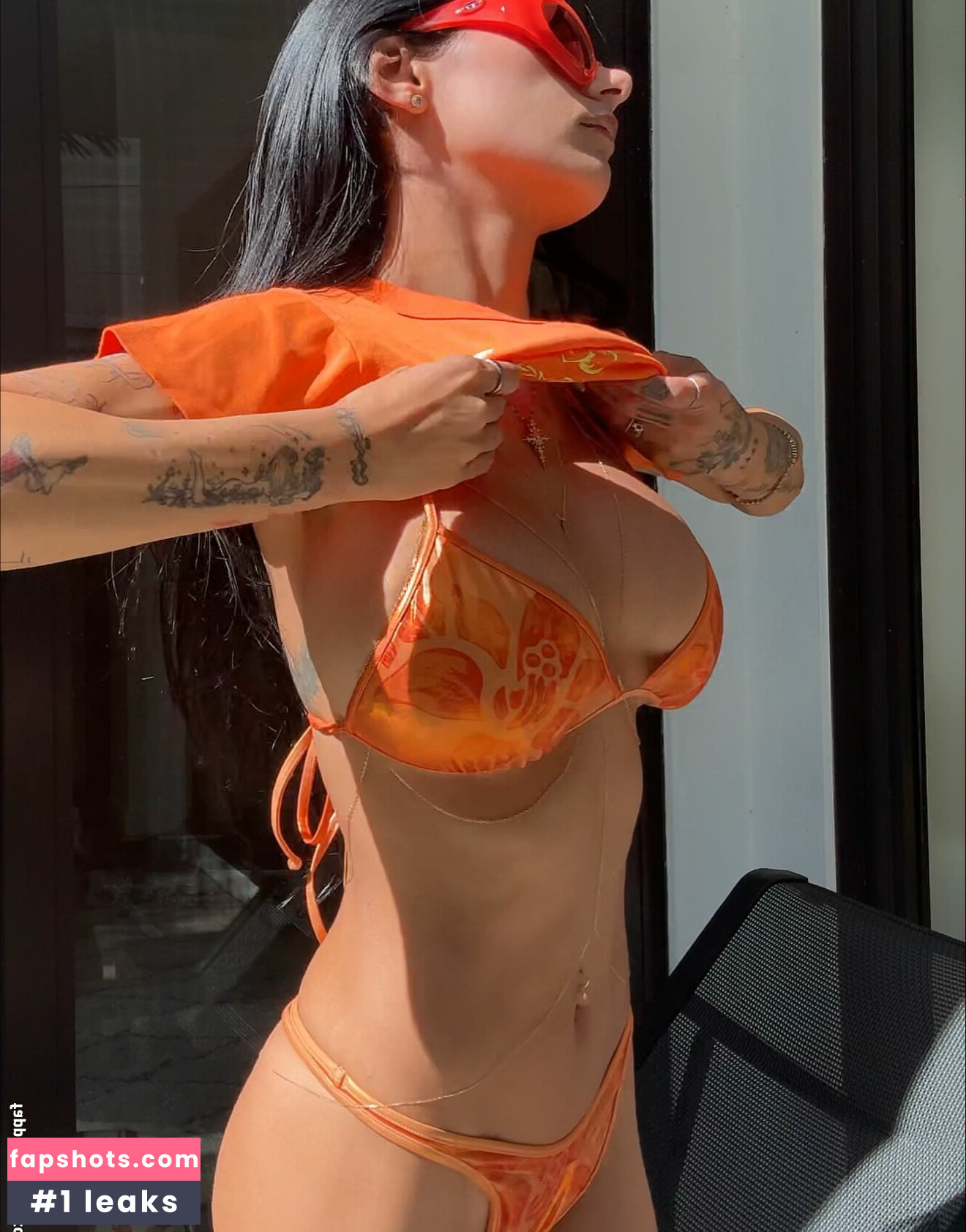 Mia Khalifa gallery photo #3