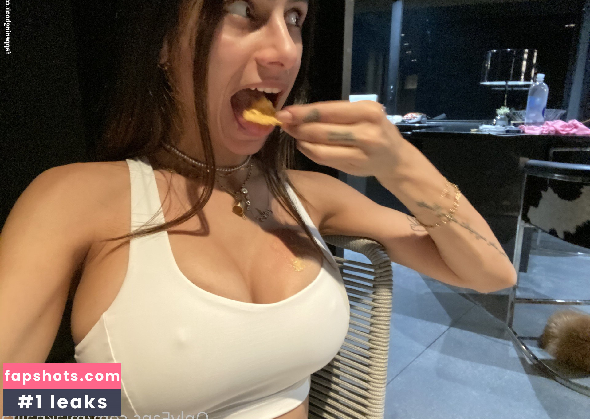 Mia Khalifa gallery photo #2002