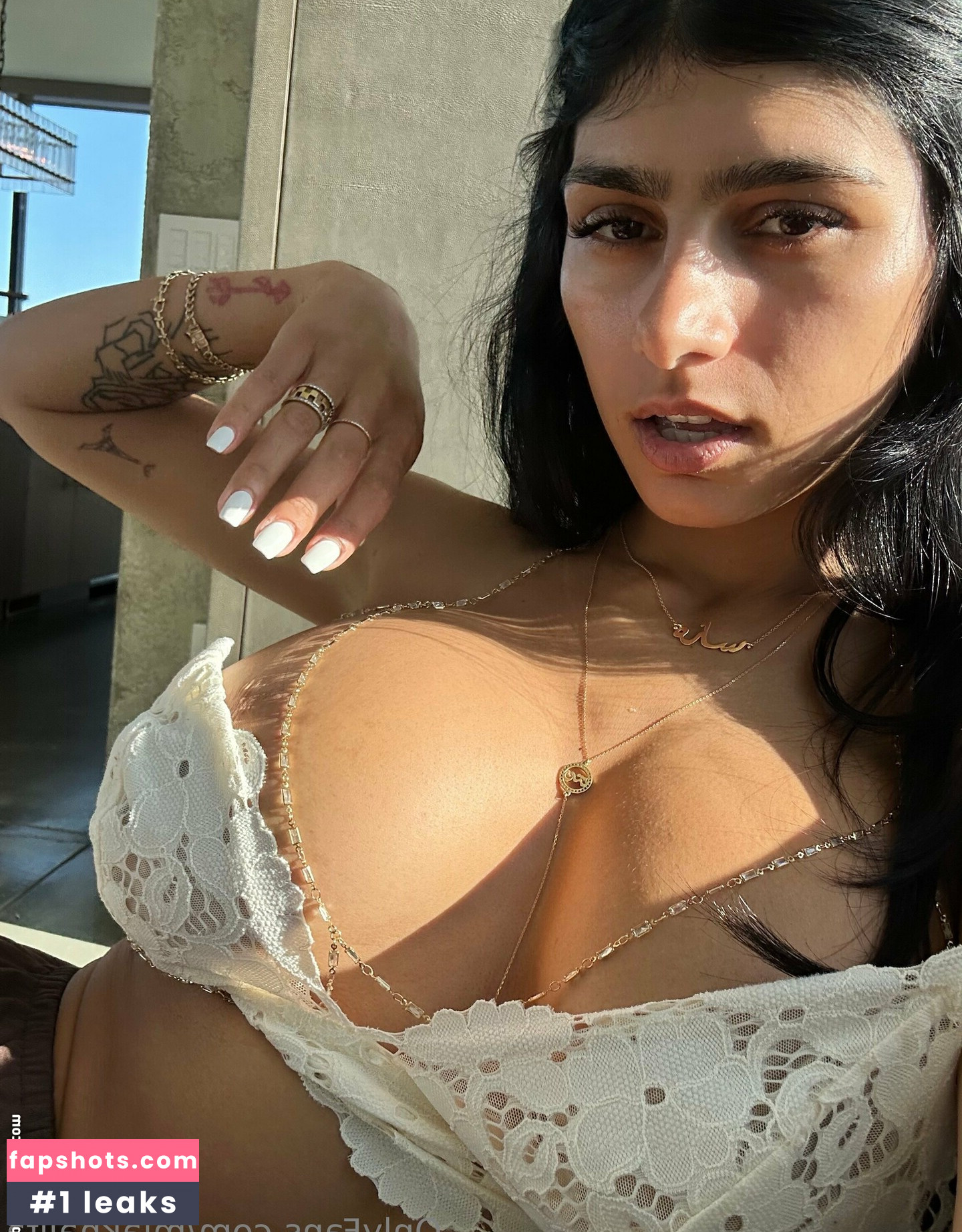 Mia Khalifa gallery photo #250