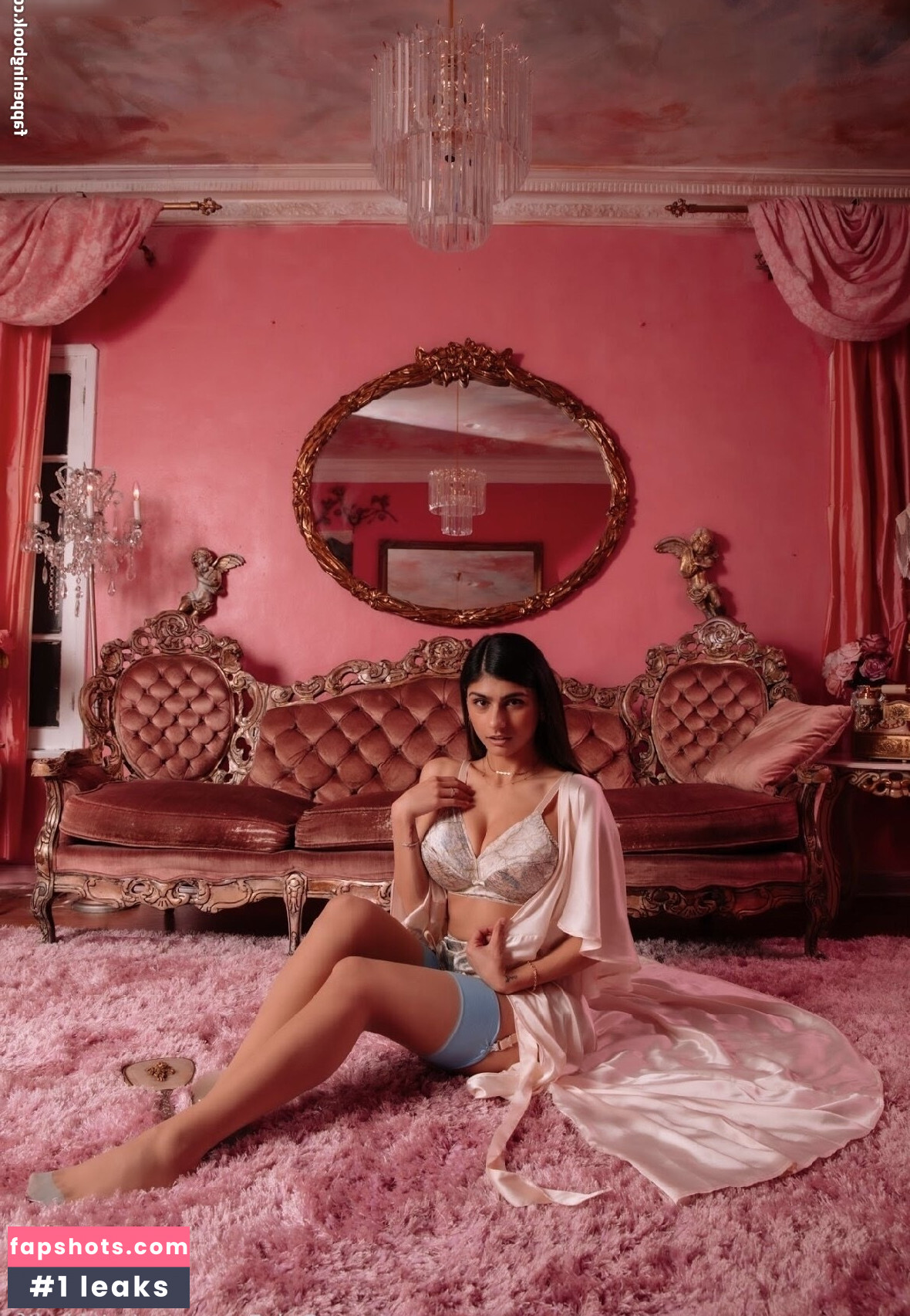 Mia Khalifa gallery photo #324