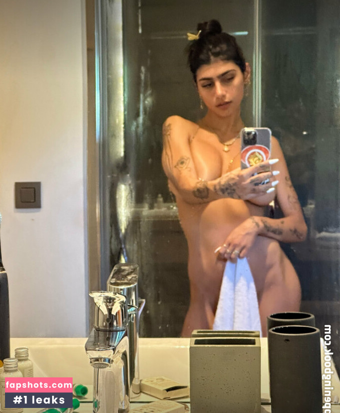 Mia Khalifa gallery photo #408