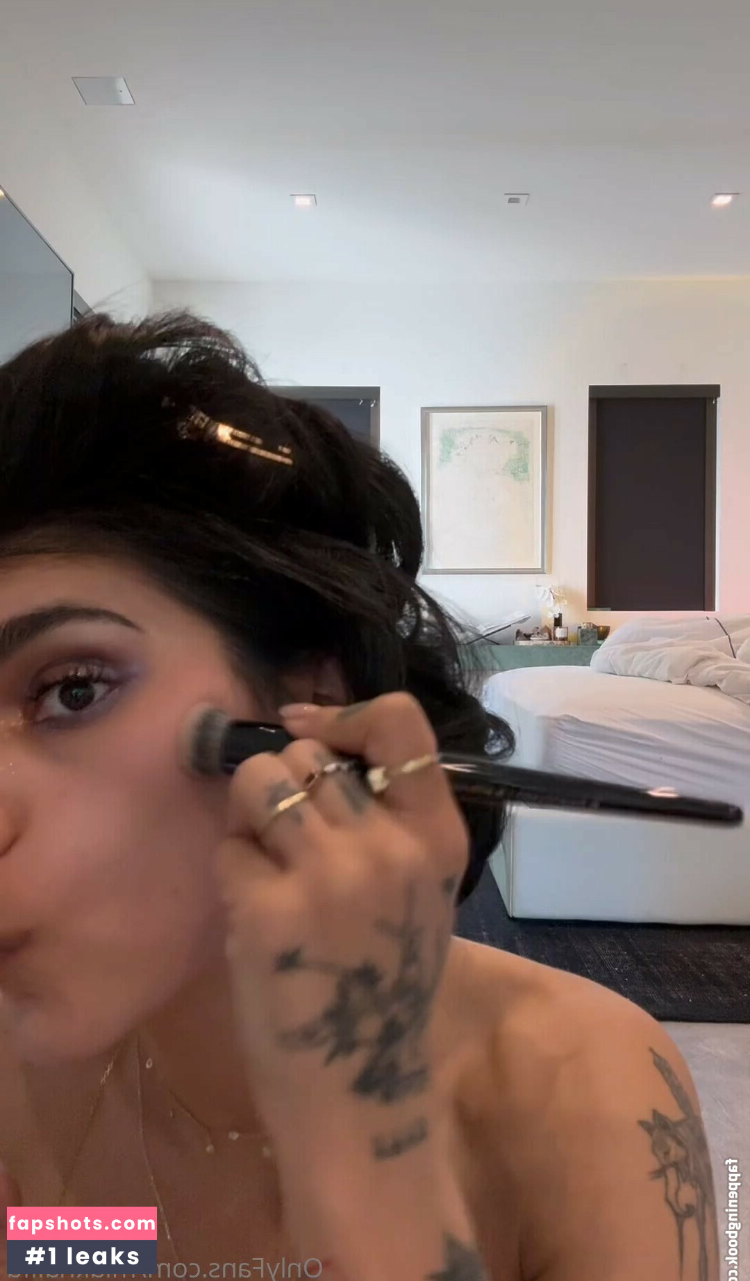 Mia Khalifa gallery photo #44