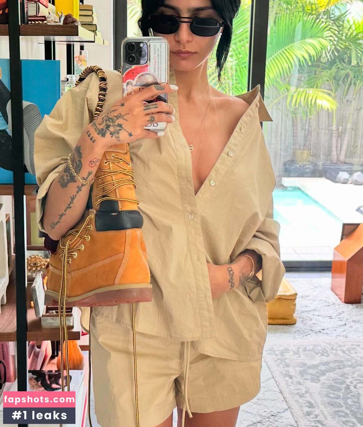 Mia Khalifa gallery photo #465