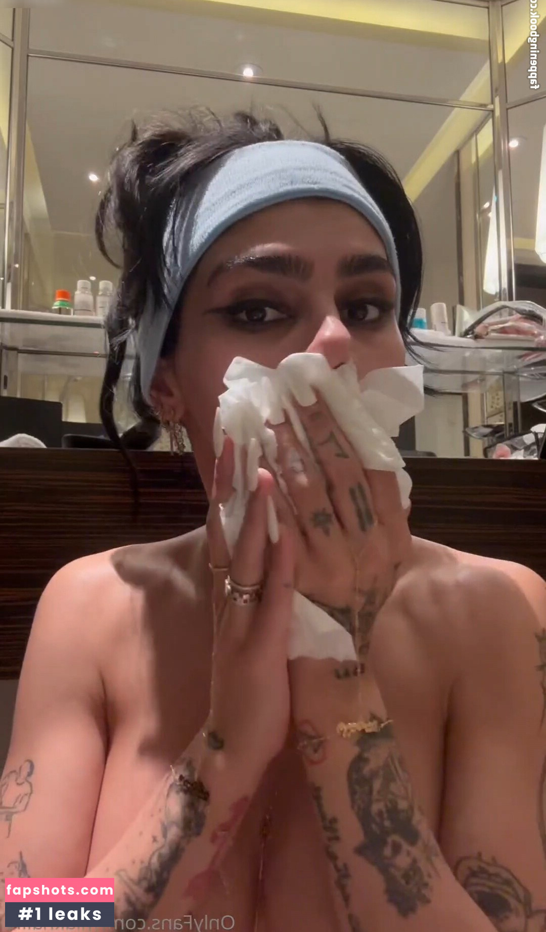 Mia Khalifa gallery photo #566