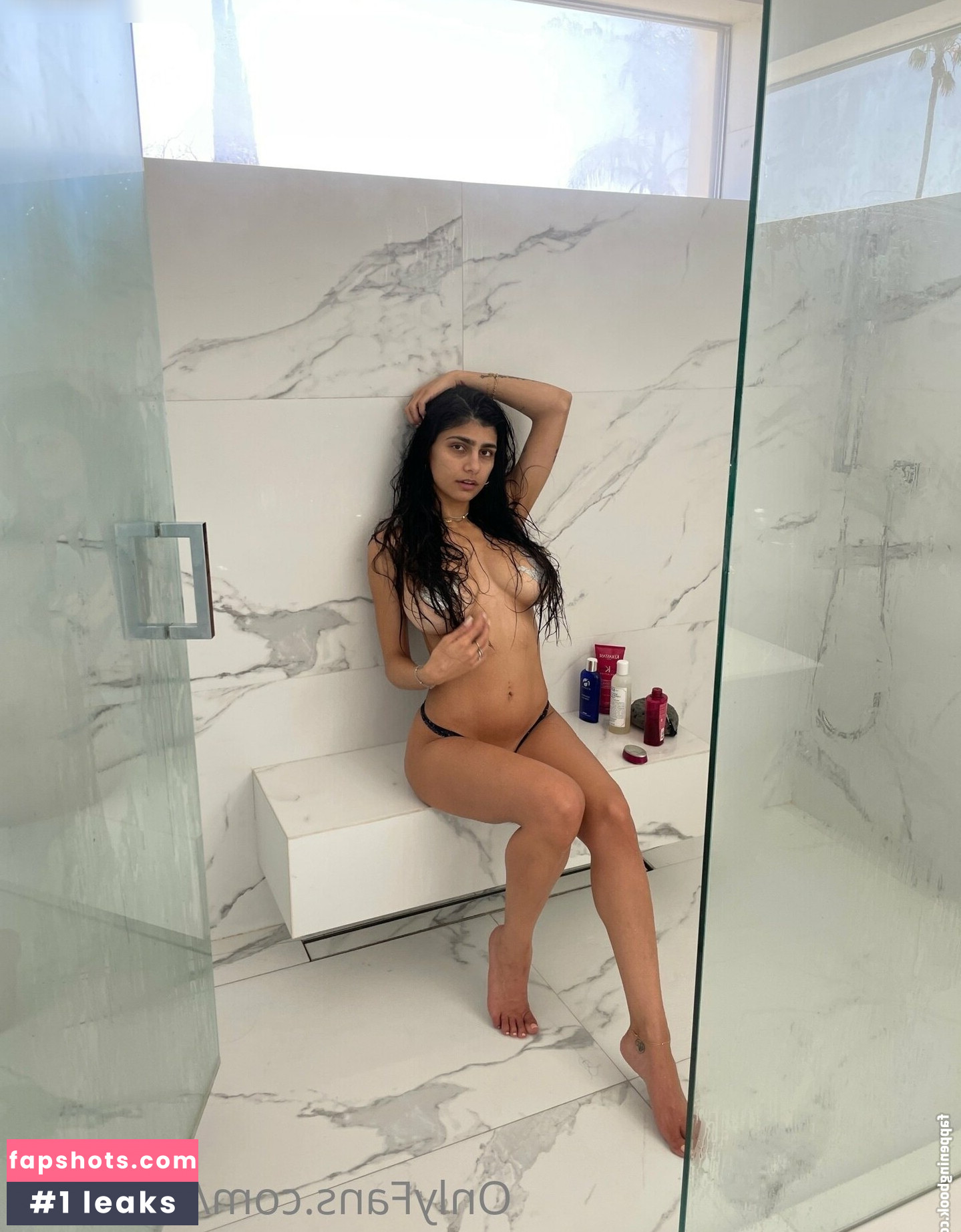 Mia Khalifa gallery photo #585