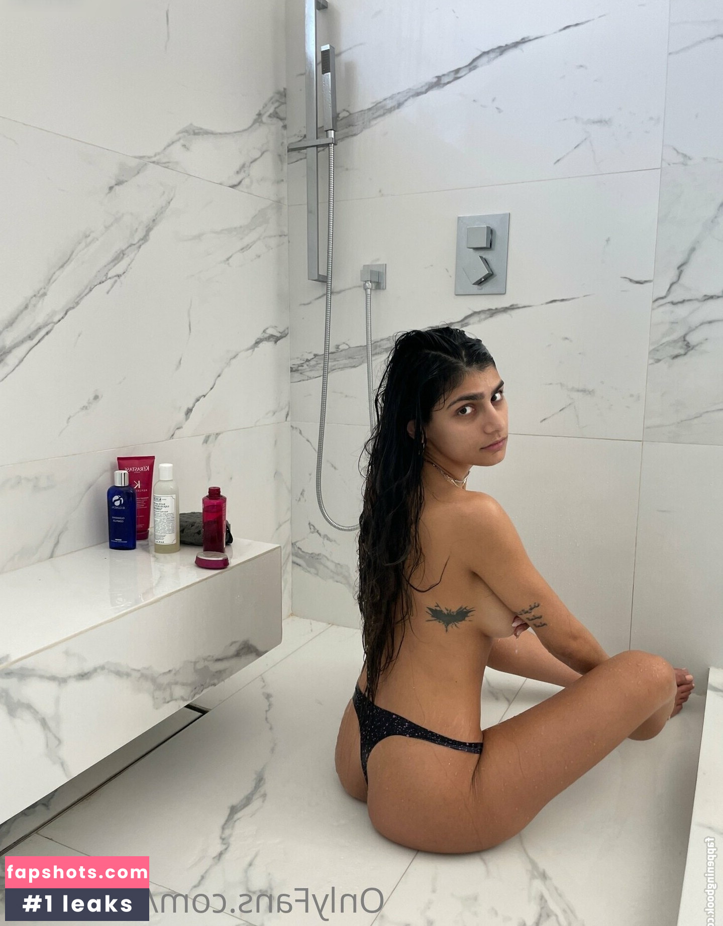 Mia Khalifa gallery photo #592