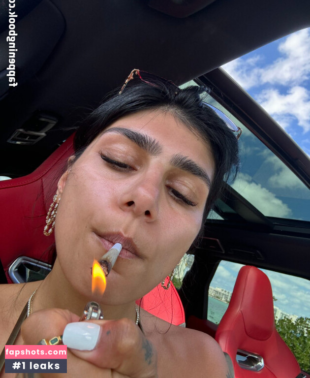 Mia Khalifa gallery photo #645