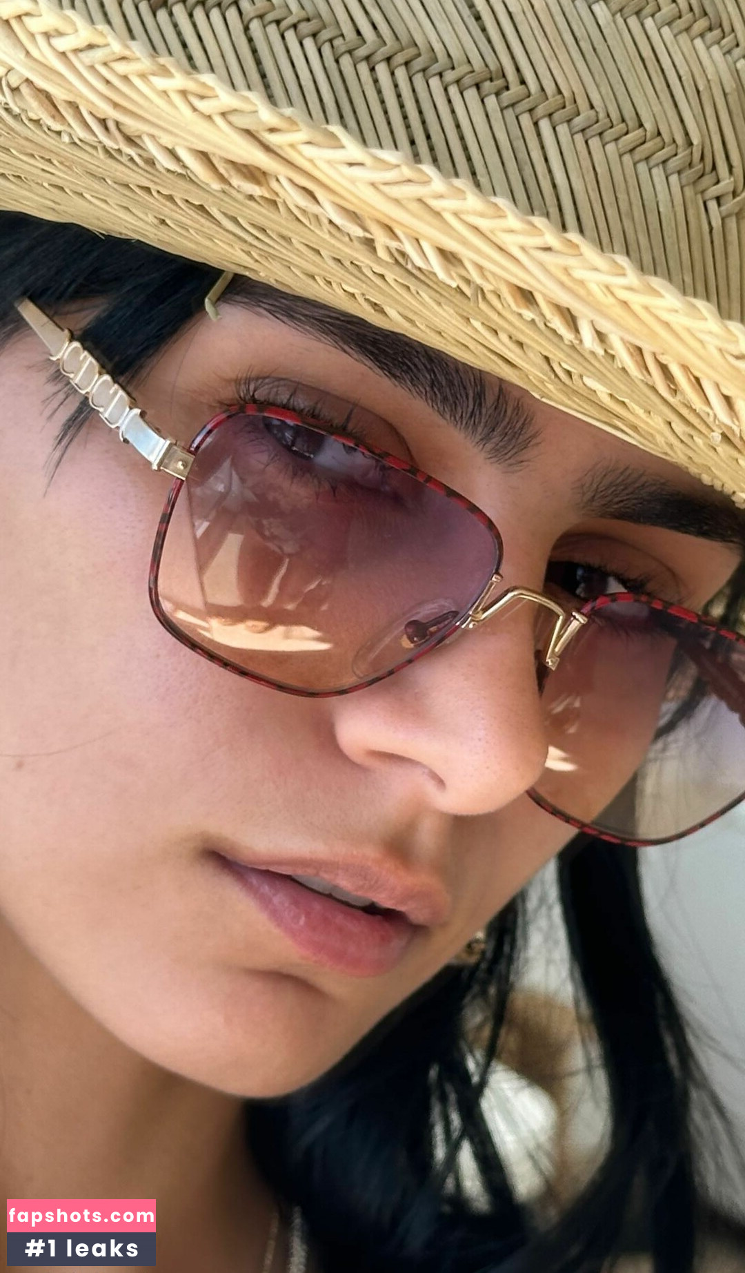 Mia Khalifa gallery photo #670