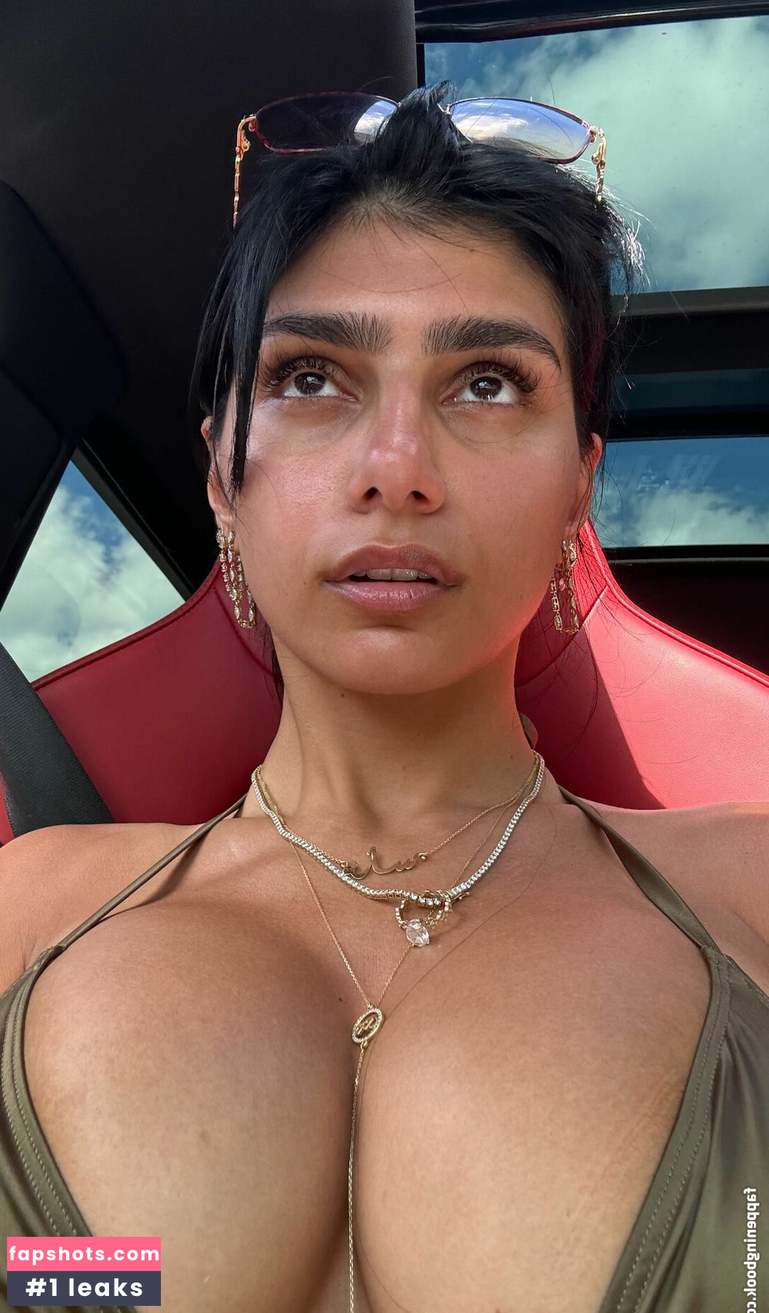 Mia Khalifa gallery photo #682