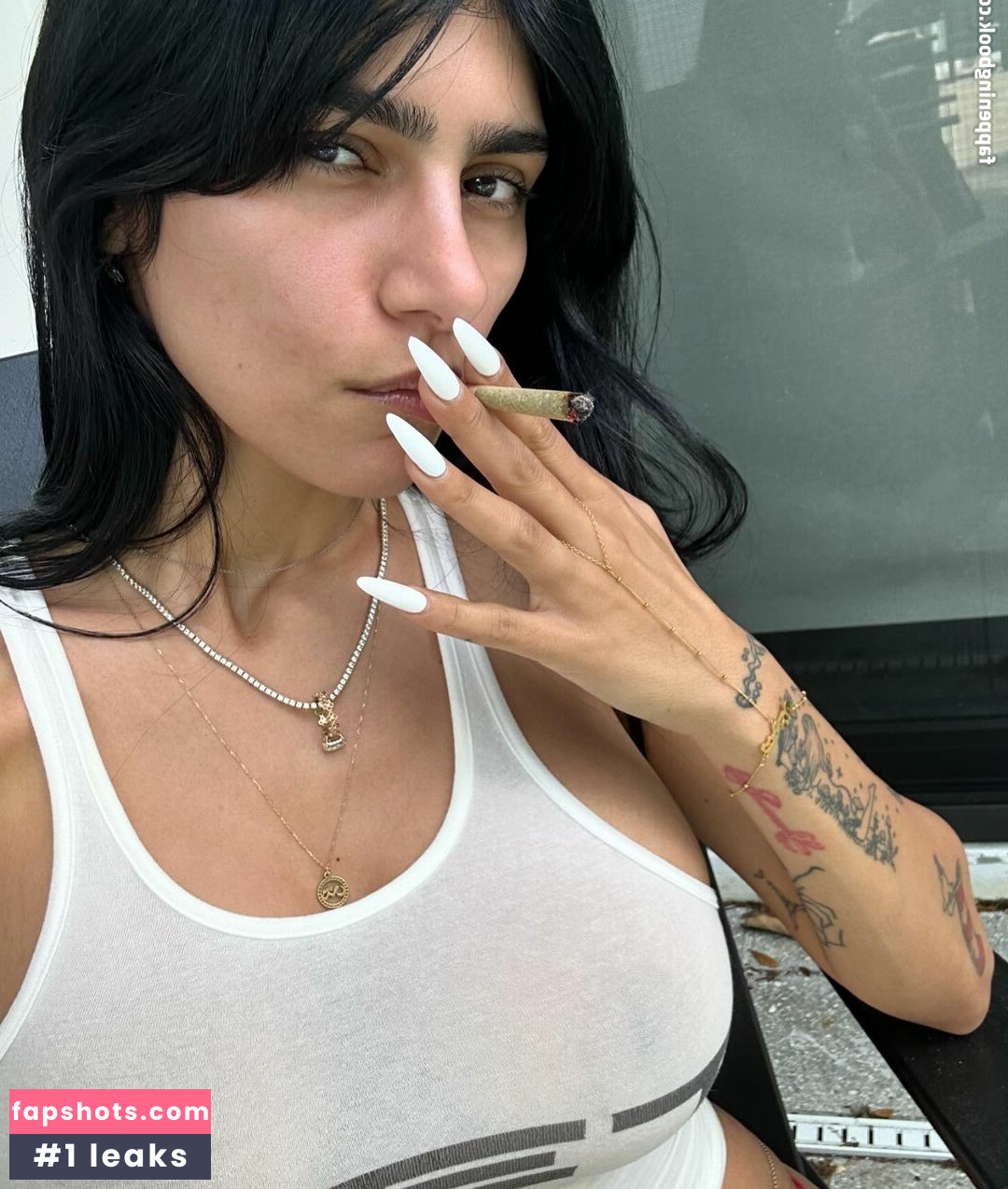 Mia Khalifa gallery photo #748