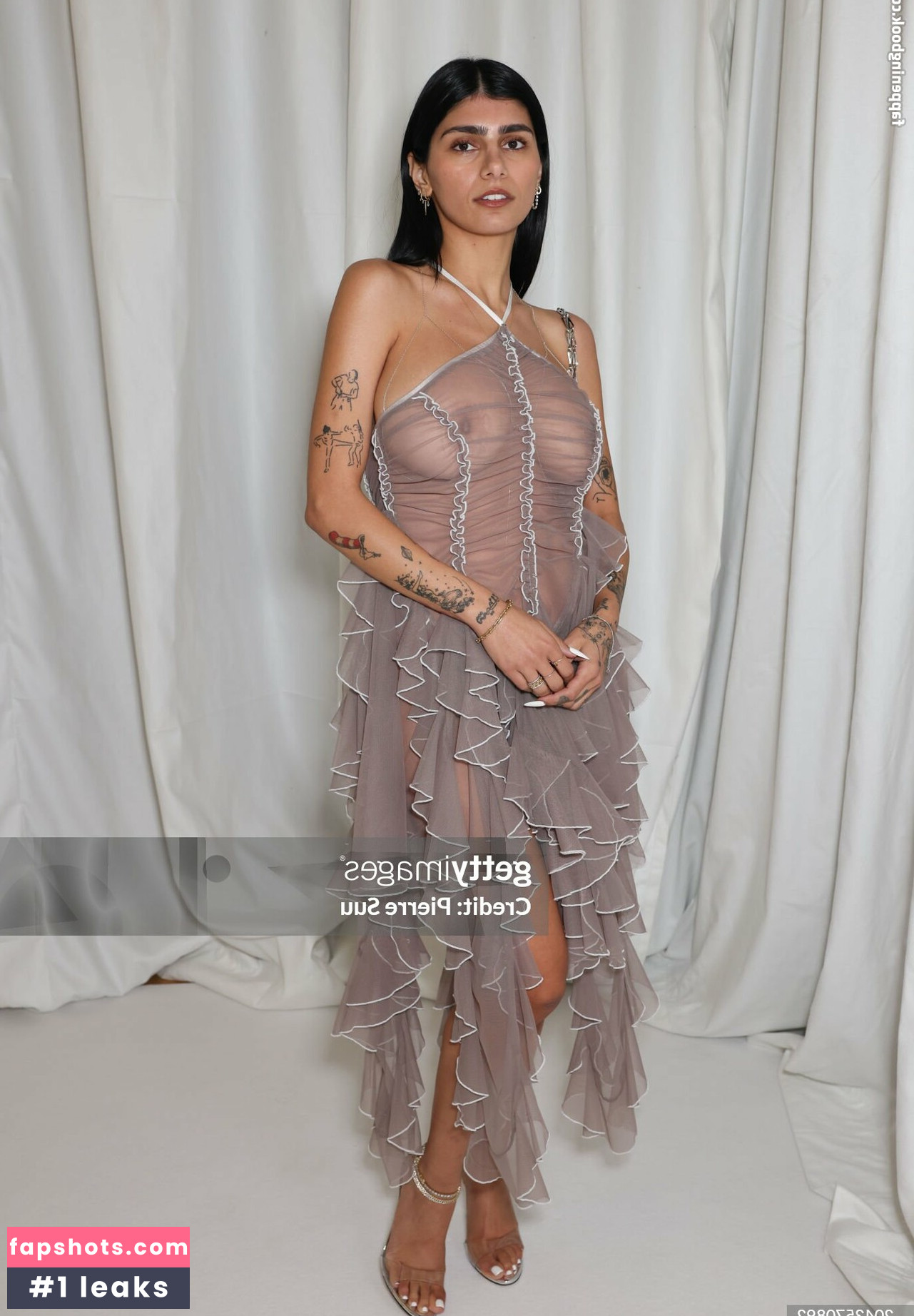 Mia Khalifa gallery photo #816