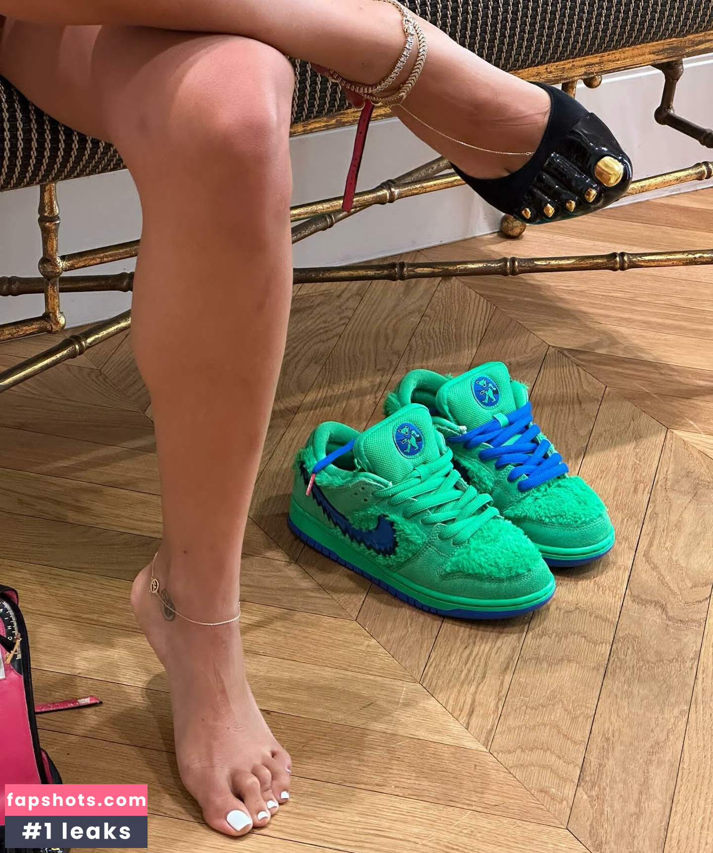 Mia Khalifa gallery photo #889