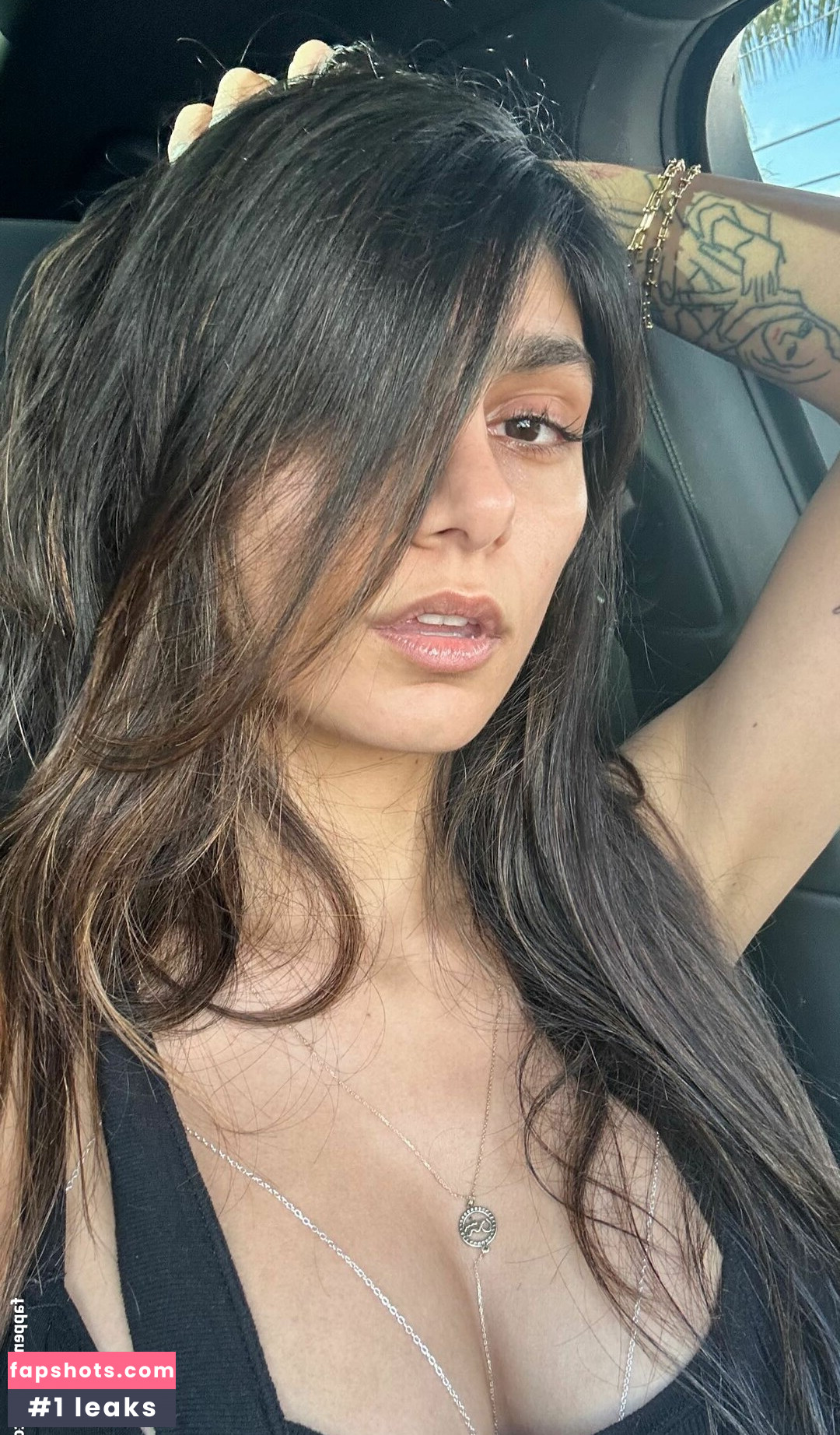 Mia Khalifa gallery photo #912