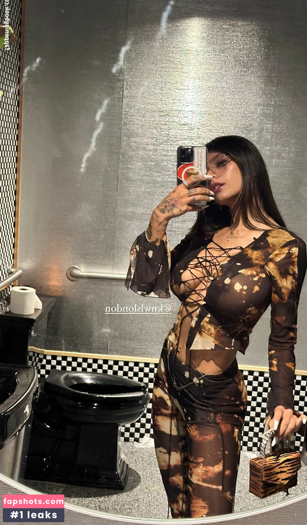 Mia Khalifa gallery photo #920