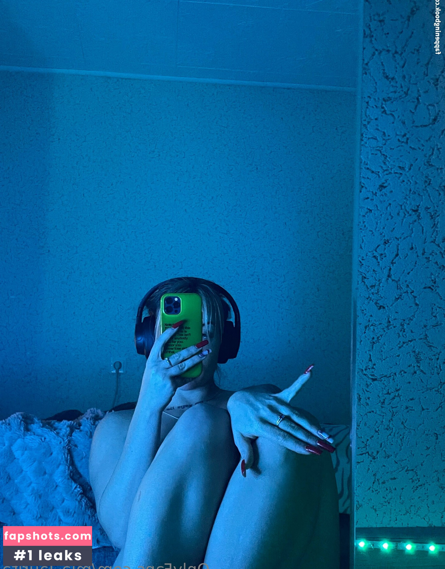 mia_laurita gallery photo #21