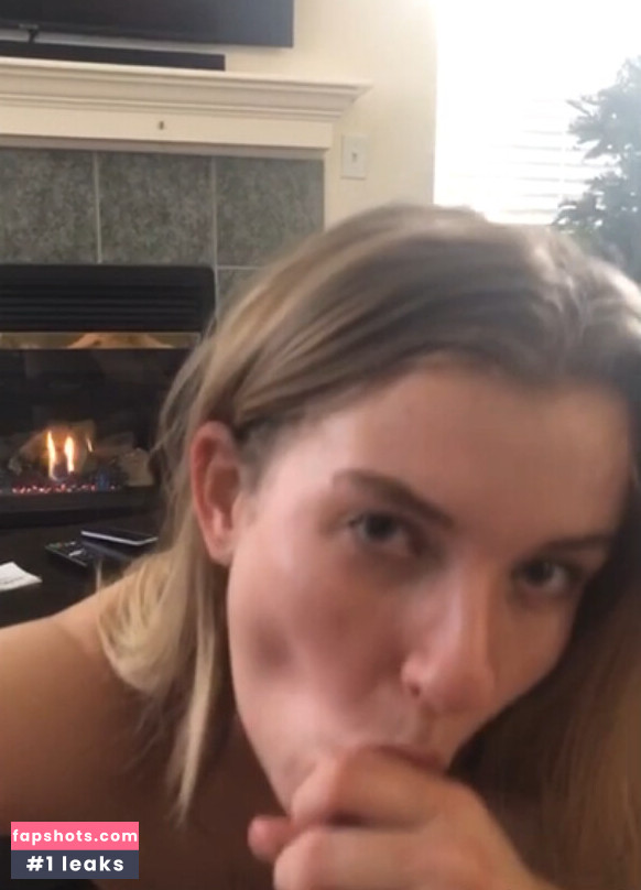 Mia Melano gallery photo #34