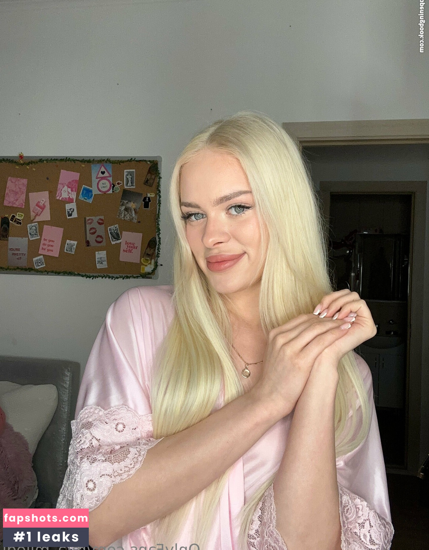 mia_miledi gallery photo #3