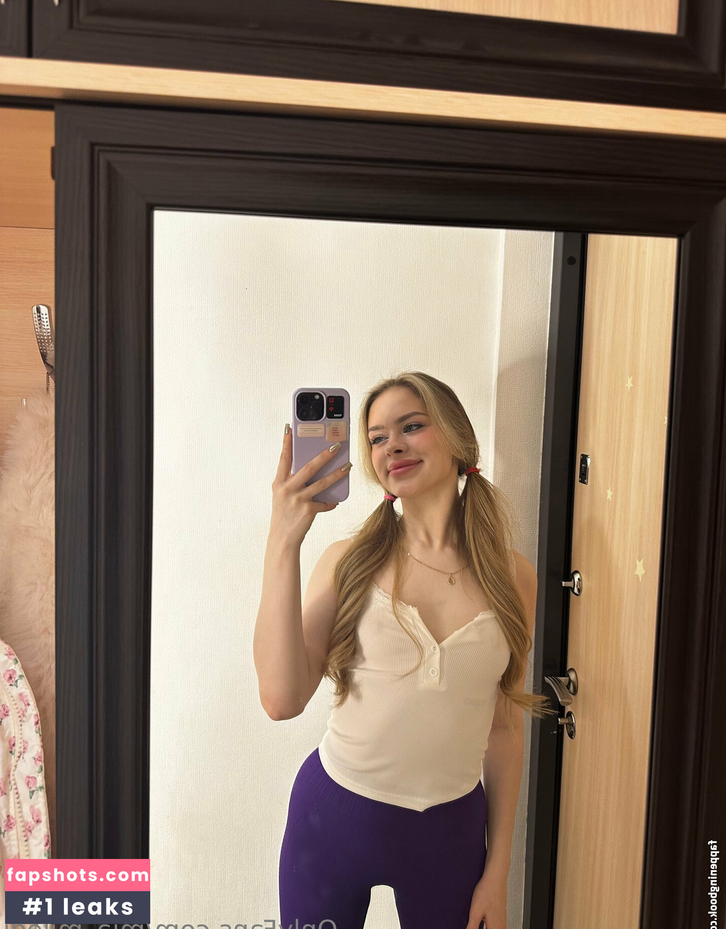 mia_miledi gallery photo #6