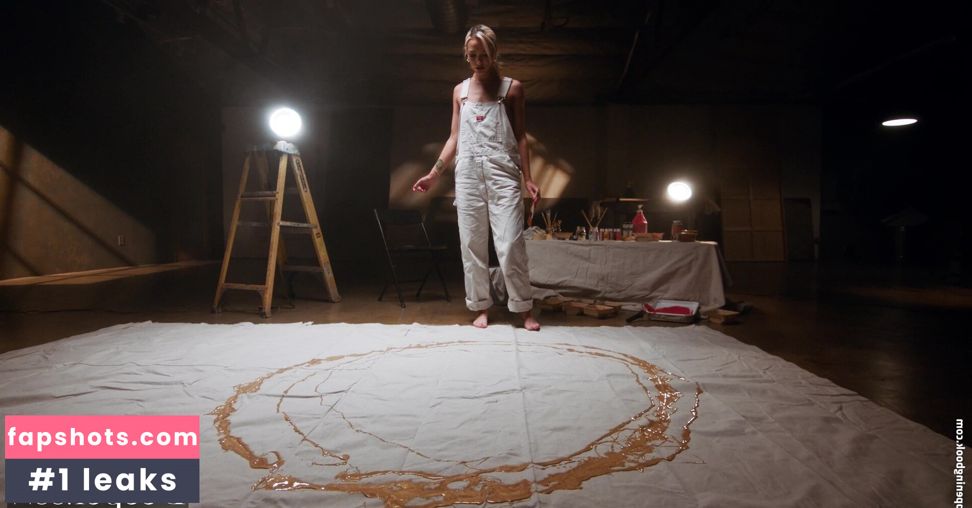 Mia Molotov gallery photo #9