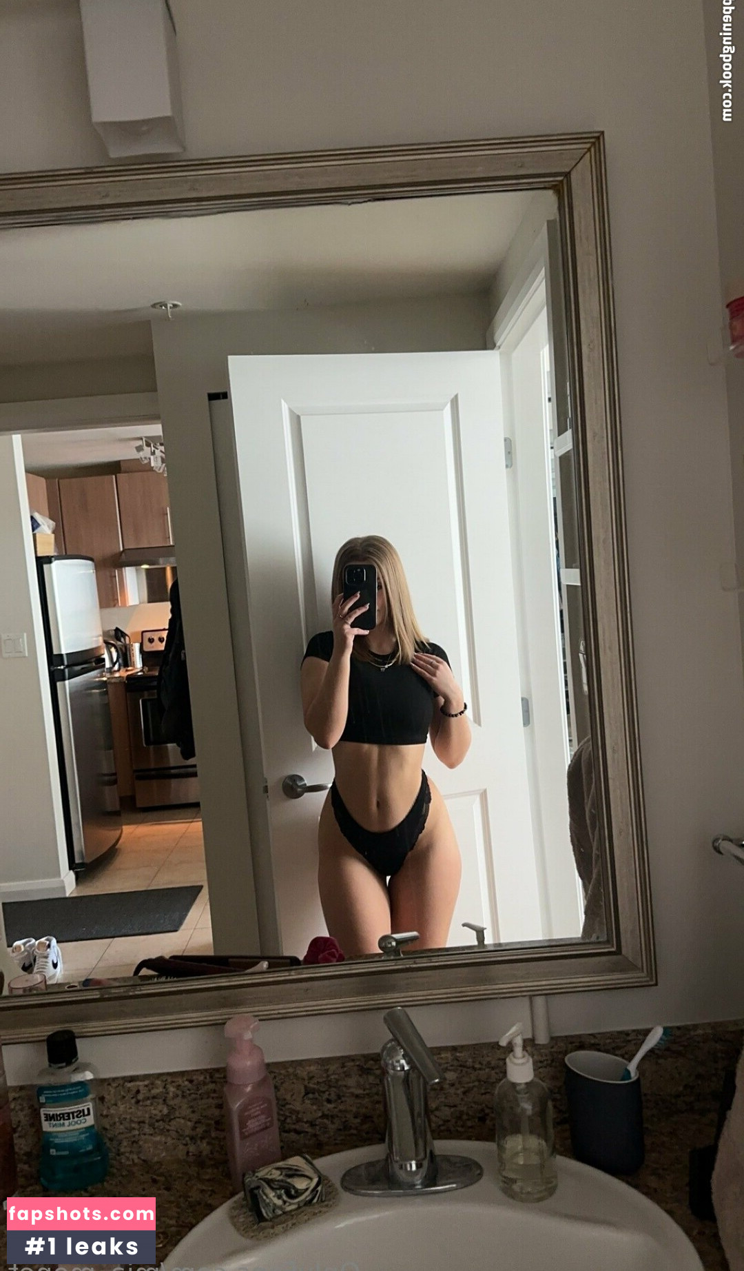 mia_monet gallery photo #6