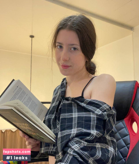 Mia Reed Miareeed gallery photo #6