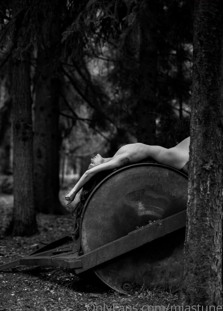 mia-sollis gallery photo #445