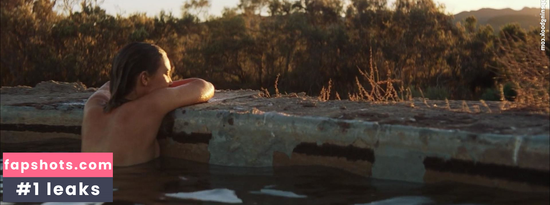 Mia Wasikowska Nahé úniky fotek pouze od fanoušků #23 - Fapshots