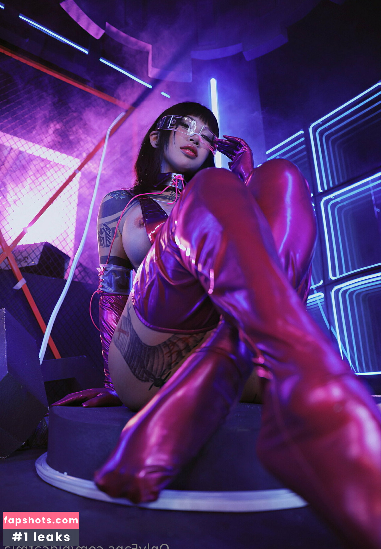 Mia19951226 gallery photo #71