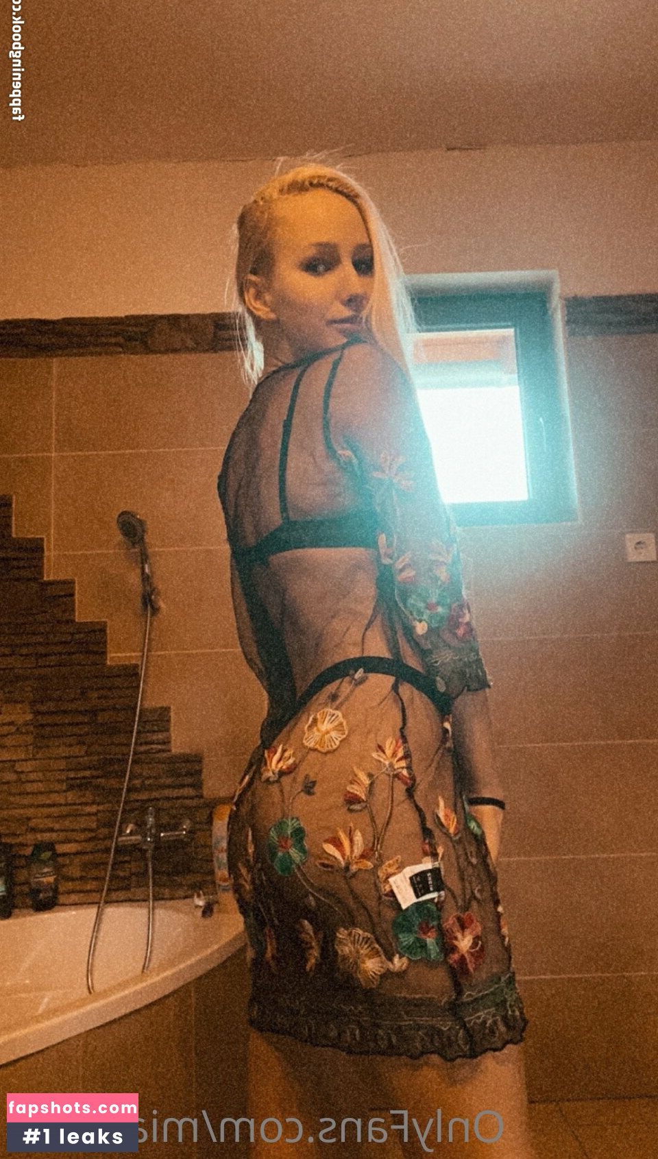 miaa_699 Nude Leaks OnlyFans Photos #3 - LeakJerk