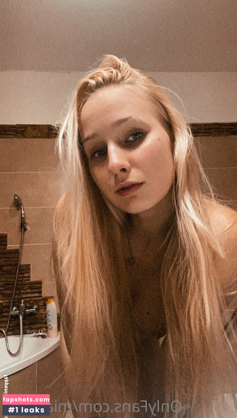 miaa_699 Nude Leaks OnlyFans Photos #9 - LeakJerk