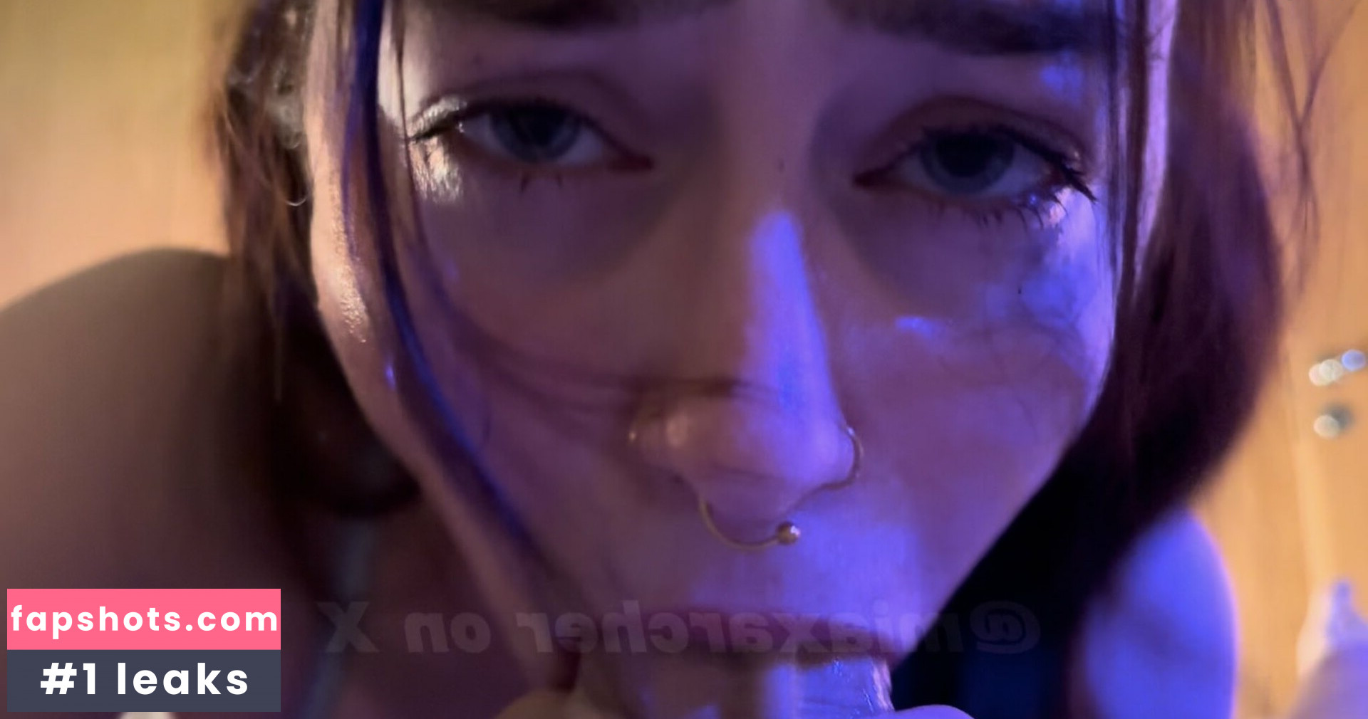 Miaaarcher gallery photo #26