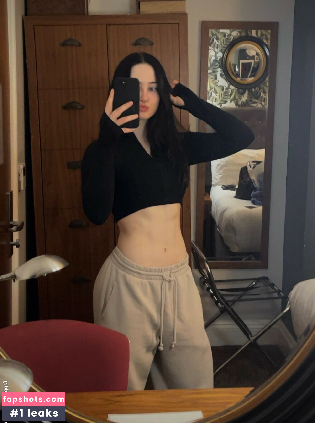 Miaaarcher nude babe gallery