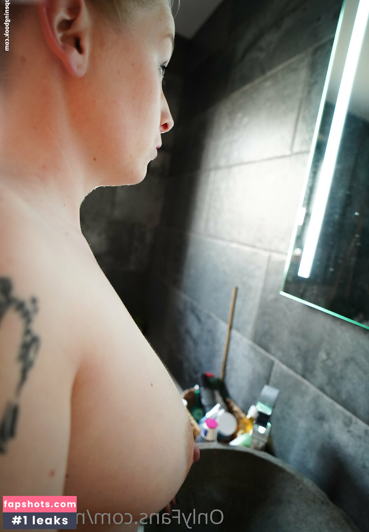 miaart96 gallery photo #16