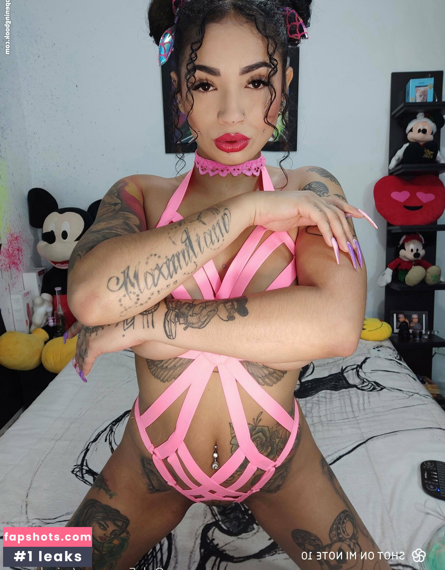 miachava gallery photo #27