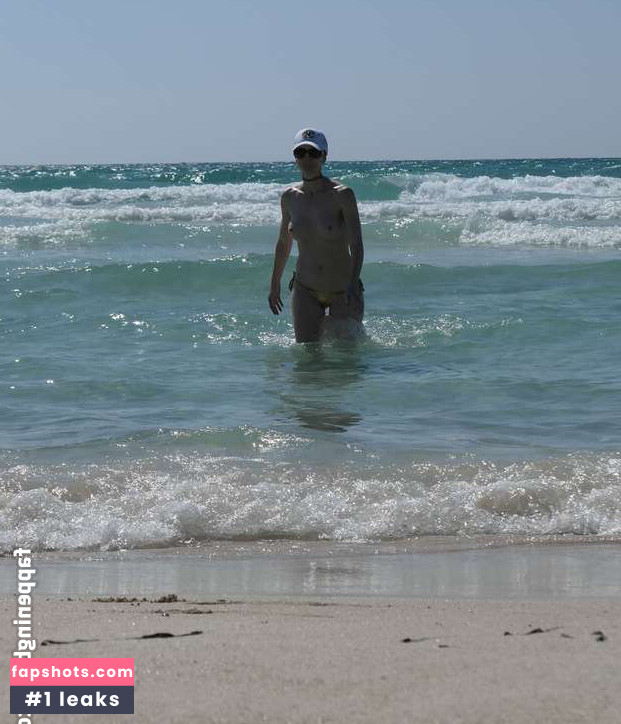 Miaexhib gallery photo #42