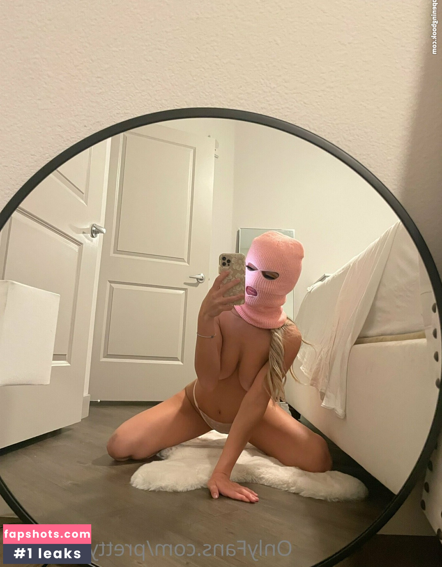 Miahuffmannn gallery photo #10