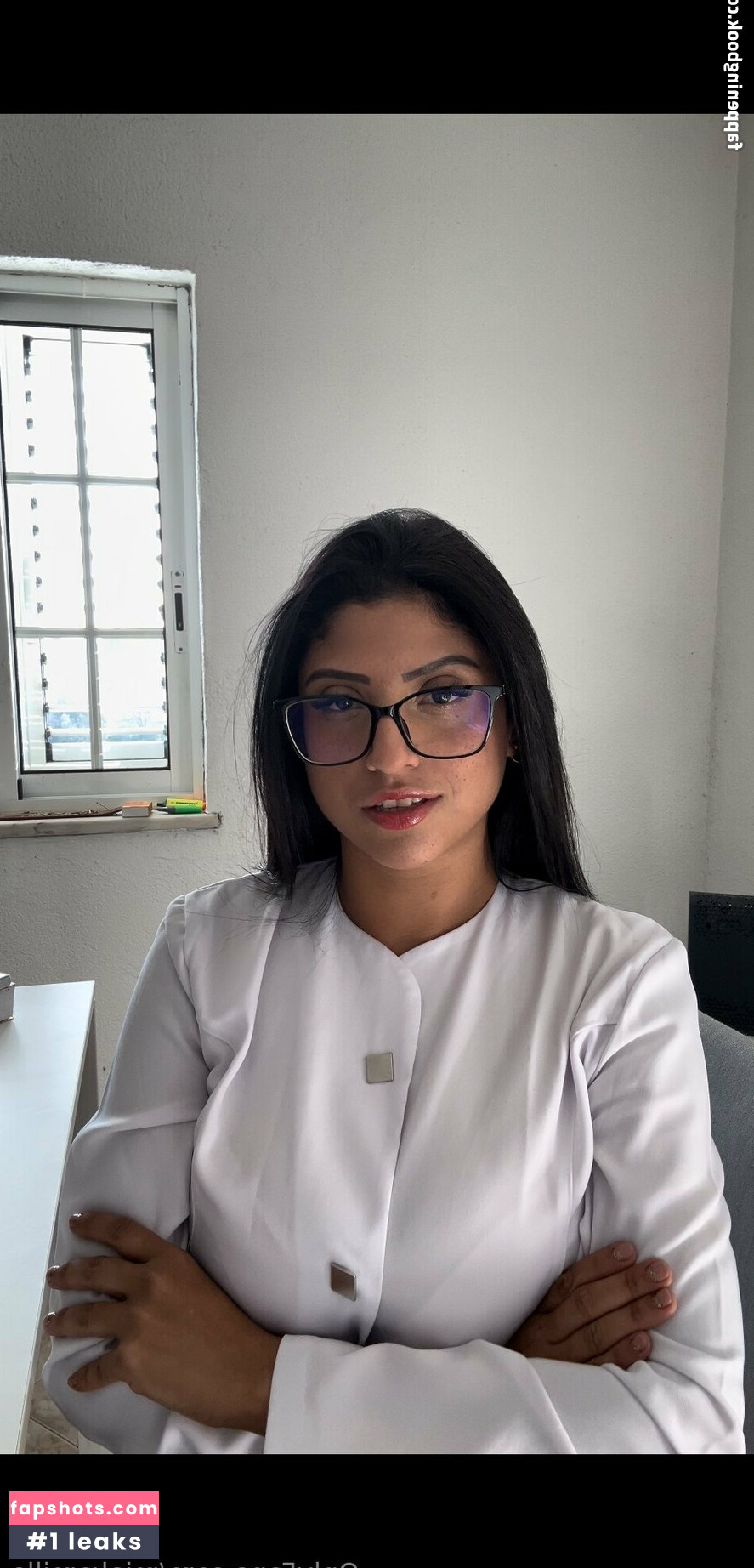 miakamilla nude babe gallery