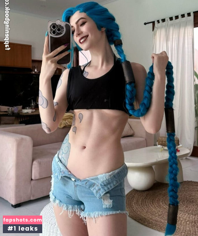 Miakana Yuri gallery photo #11