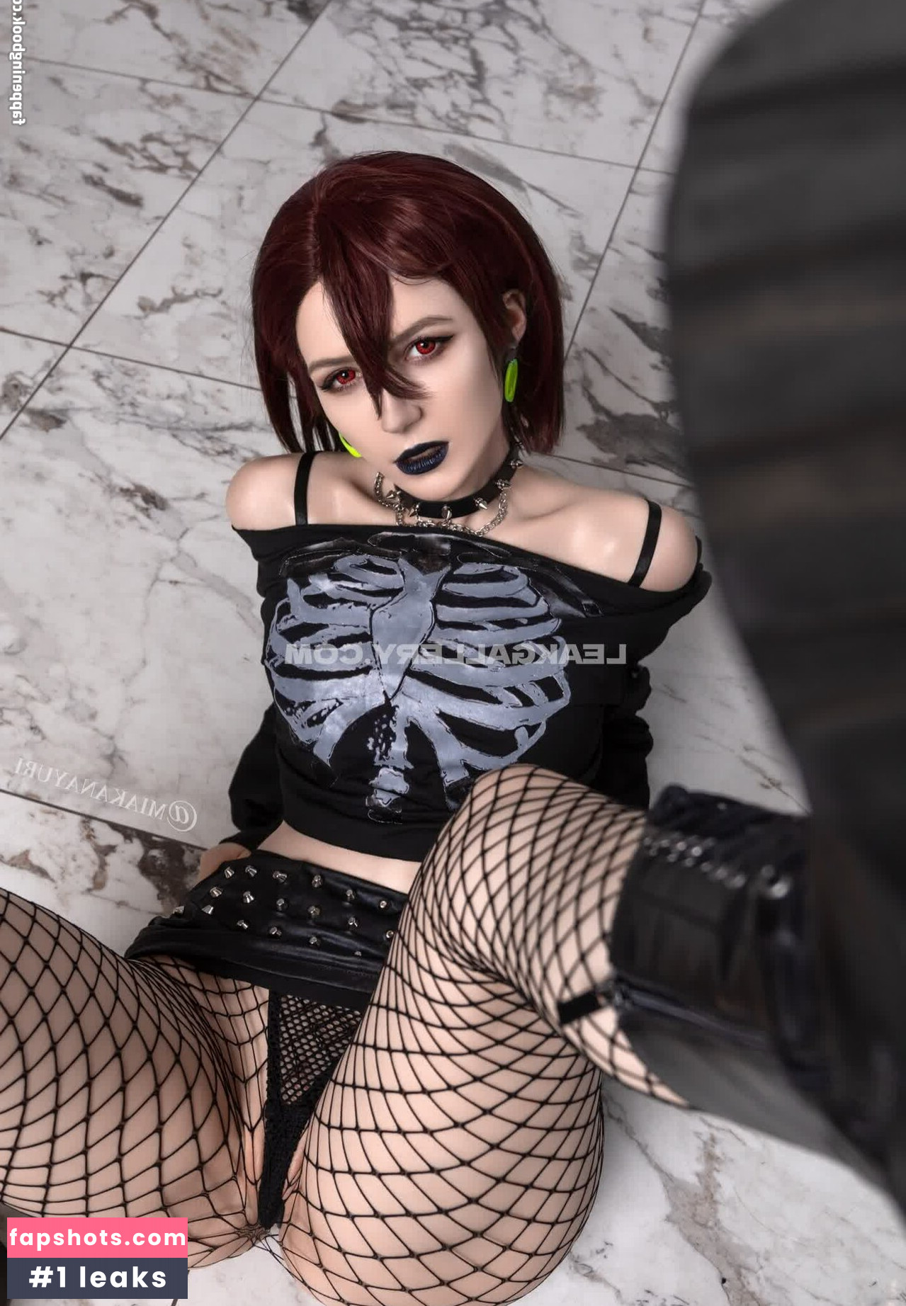 Miakana Yuri gallery photo #10