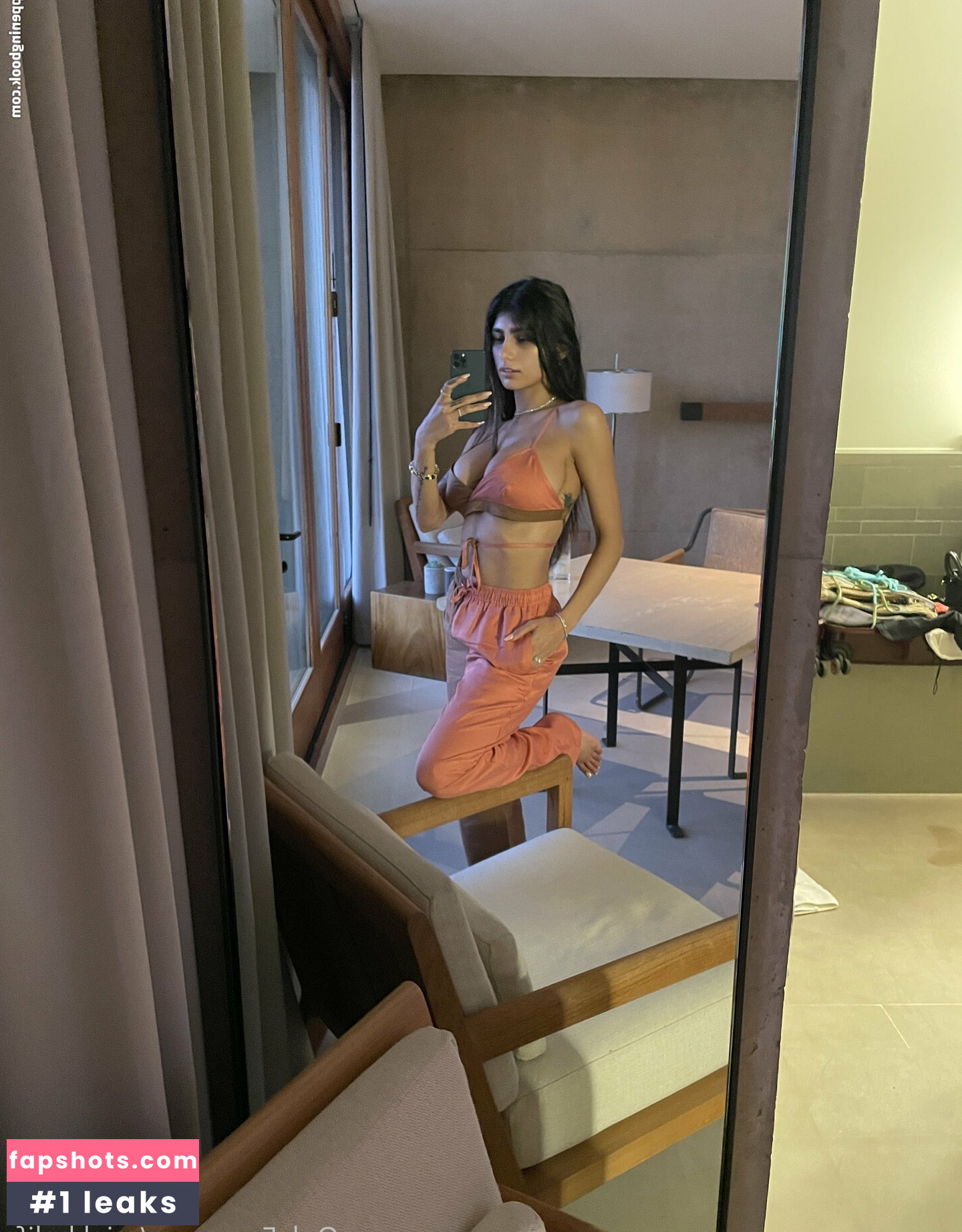 miakhalifa gallery photo #2