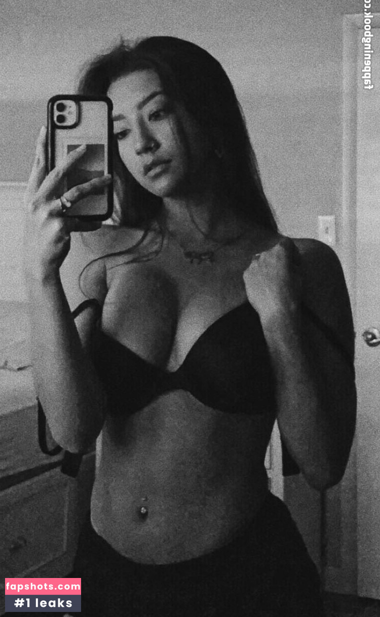 Mialmui Lunnalust nude babe gallery