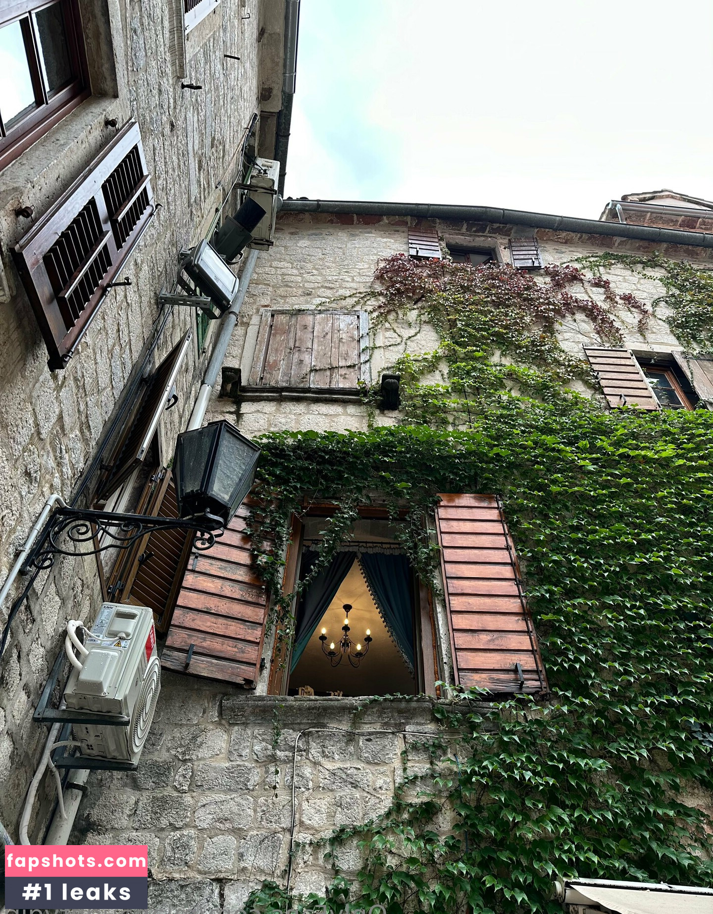 mianaughtygirl Nude Leaks OnlyFans Photos #24 - LeakJerk