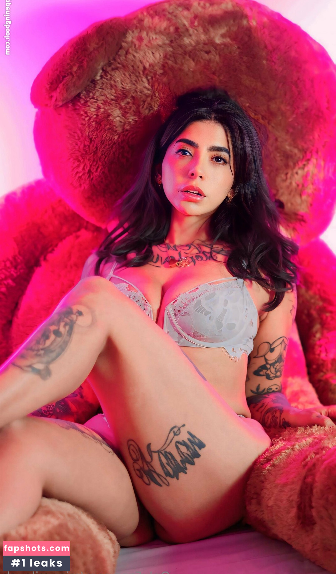 miaumiloucb gallery photo #10