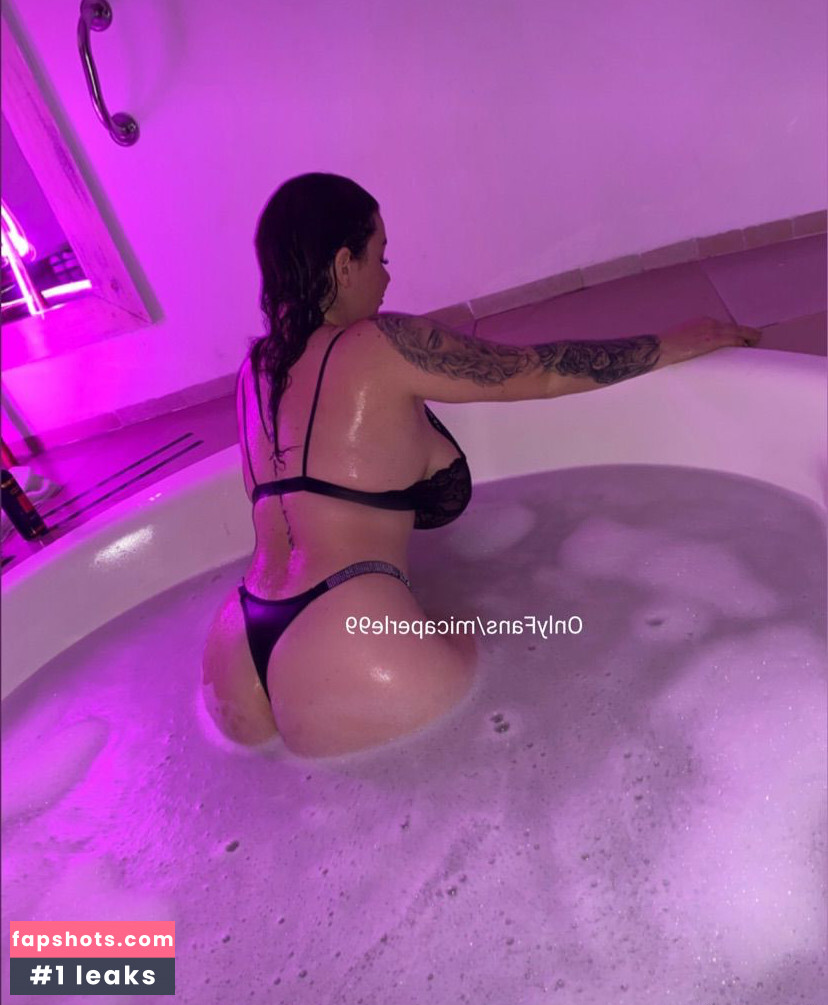 Micaela Perlezzi gallery photo #4