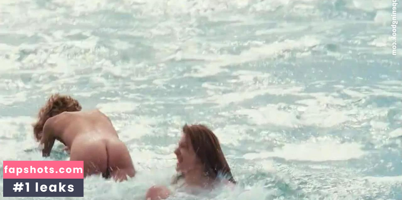 Micaela Ramazzotti gallery photo #9