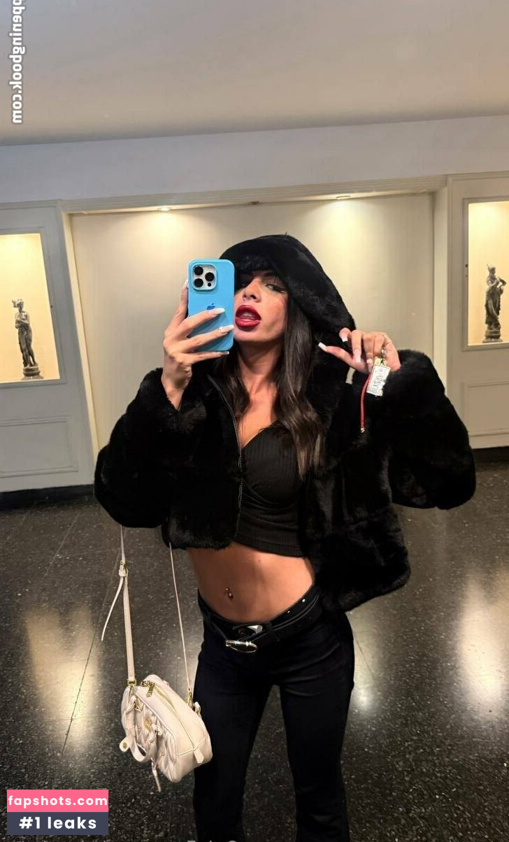 micaela.ts gallery photo #27