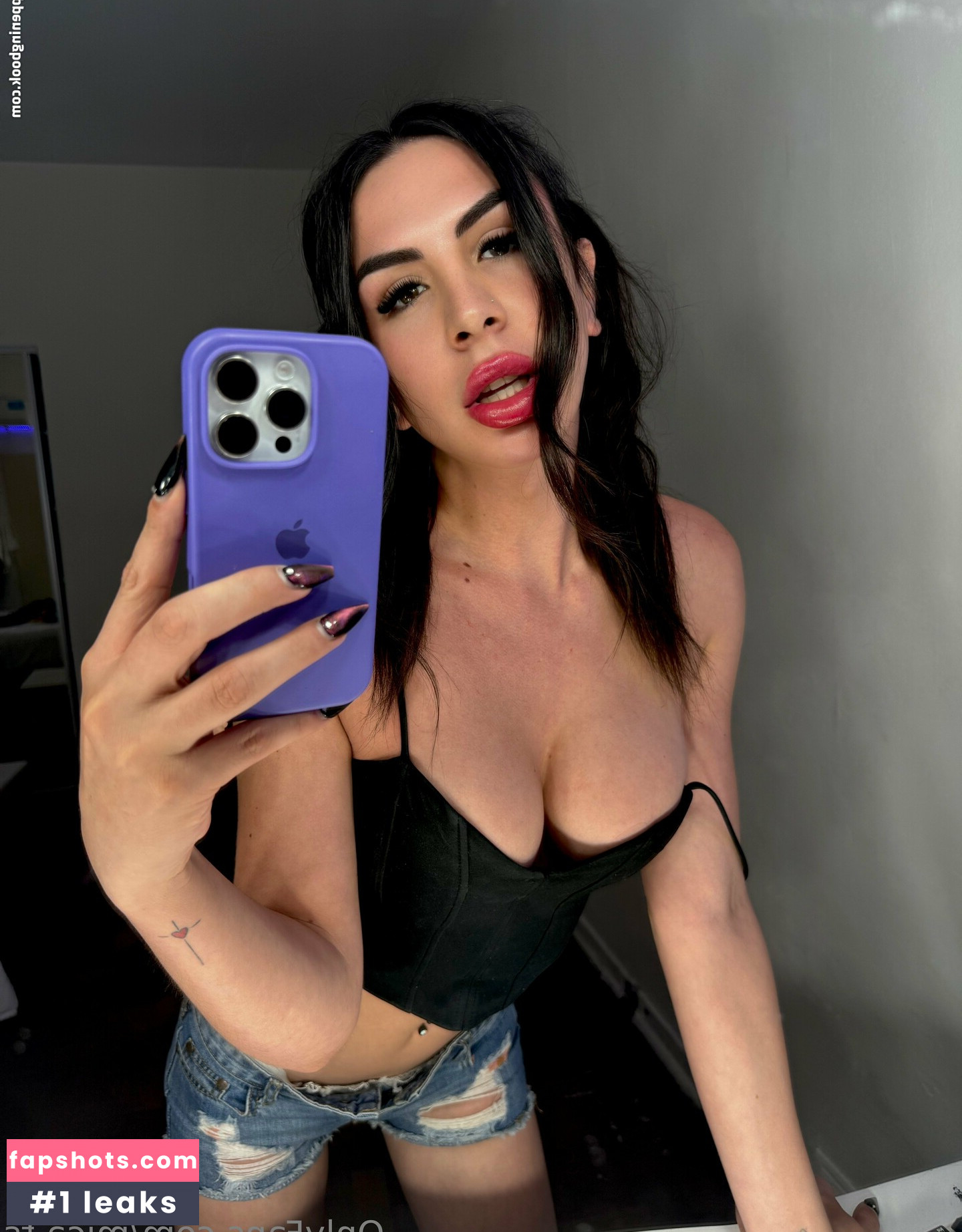 micaelaa.xxx Filtración Desnuda OnlyFans Foto #22 - Fapshots